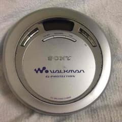 ポータブルCDプレーヤー(walkman)のサムネイル