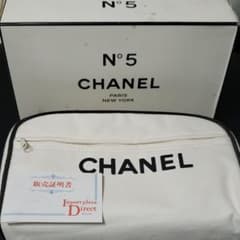 CHANELポーチのサムネイル