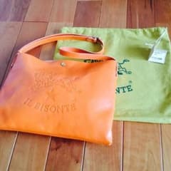 新品未使用☆IL BISONTE☆ショルダーバッグのサムネイル