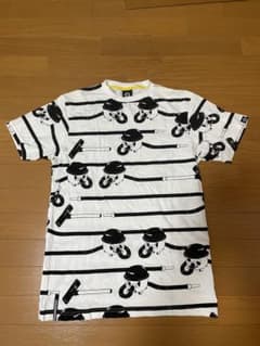 SIXPACK FRANCE 総柄 Tシャツのサムネイル