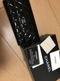 CREA様専用 CHANEL シャネル 三つ折り 長財布のサムネイル