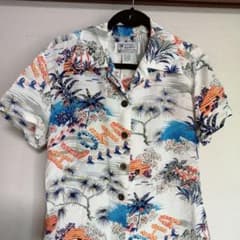 アロハシャツ【ハワイのアロハシャツ専門店】100%シルクのサムネイル