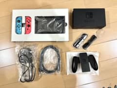 Nintendo Switch 本体 レッド ブルー ジョイコンのサムネイル