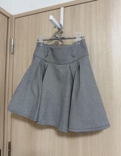 アンミール 千鳥柄フレアスカートのサムネイル