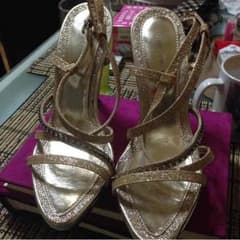 gold party shoesのサムネイル