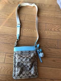 COACH ショルダーバッグのサムネイル