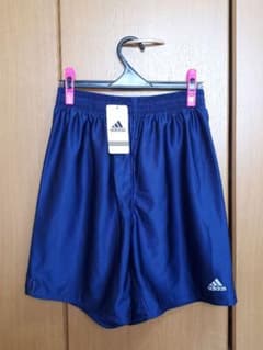 アディダス adidas ハーフパンツのサムネイル