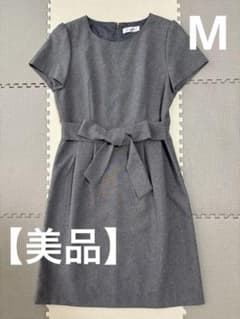 【美品】グレー 半袖Aラインワンピース ウエストリボン付きのサムネイル