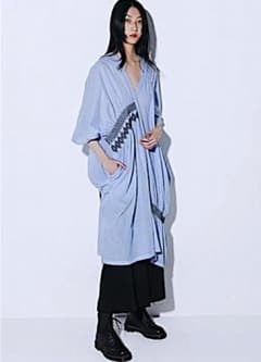 Y's ワイズ　刺繍入り　ストライプ柄　ギャザーワンピース ヨウジヤマモト Y's ワイズ 刺繍入り ワンピース ドレス ストライプ柄 ヨウジヤマモト