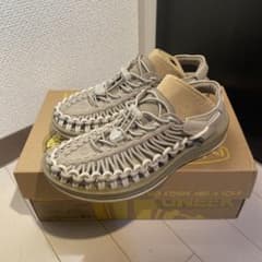 <KEEN> WOMENS UNEEKサンダル(24cm)のサムネイル