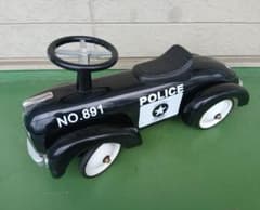 ARTABURG アルタバーグ 足蹴り 乗用玩具 No.891 POLICE ARTABURG アルタバーグ 足蹴り 乗用玩具 No.891 POLICE - メルカリ