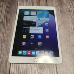 iPad 第8世代 32GB シルバー バッテリー最大容量 83% 美品 - メルカリ