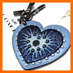 未使用級希少COACH ハート型 バッグチャーム キーホルダー ブルー保存袋付き 未使用級希少COACH ハート型 バッグチャーム キーホルダー ブルー保存
