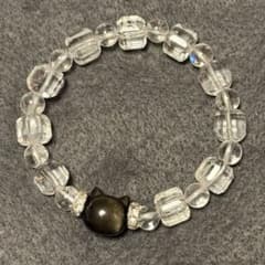 猫モチーフオブシディアン　カット水晶ブレスレットのサムネイル