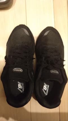 New Balance スニーカー ブラックのサムネイル
