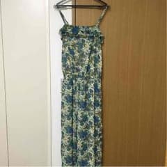 花柄 オールインワンのサムネイル
