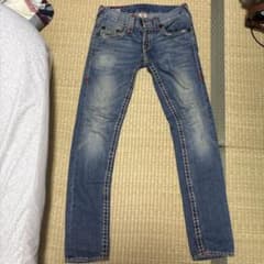 TRUE RELIGION スリムフィット デニム 29のサムネイル