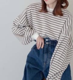 ダボ袖ボーダーTシャツのサムネイル