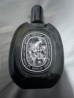 diptyque FLEUR DE PEAU オードパルファンのサムネイル