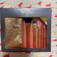 No7 ブラシコレクションのサムネイル