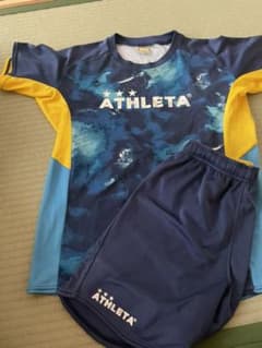 ATHLETA アスレタのサムネイル