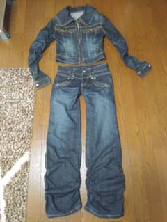 最終値下げ　チェルシーガーヴセットアップのサムネイル