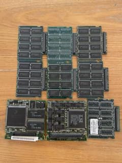 Apple PowerBook 500系 メモリ・CPU基板9枚 ジャンク Apple PowerBook 500系 メモリ・CPU基板9枚 ジャンク - メルカリ