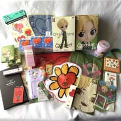 세일 중 BTS BT21 TinyTAN Qposket TATA 30점
