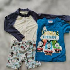 キッズ　ラッシュガード　水着パンツ　トーマス　Tシャツ　男の子　100cmのサムネイル