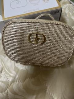 Dior 2025 クリスマスコフレ ホリデー ゴールドポーチ ノベルティ