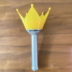 BIGBANG 王冠型 公式 初期ペンライト 韓国初代 貴重 - メルカリ