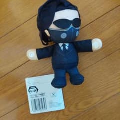 バイイー専用　逃走中　ハンター　くっつき　ミニぬいぐるみ　2点