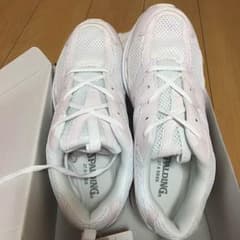 にこにこさん専用です運動靴SPALDINGのサムネイル