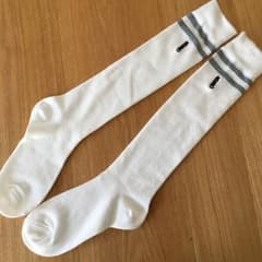 2足セット❣️ワンポイントハイソックス 19〜21㎝のサムネイル