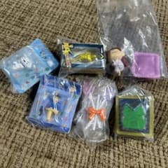 クレヨンしんちゃん　ガチャガチャ　まとめ売り　パッケージチャーム　駄菓子　6個のサムネイル