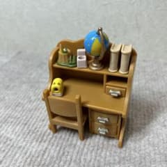 シルバニアファミリー　学習机のサムネイル