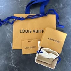 LOUIS VUITTON ギフトボックス ショッパー 巾着、レターセットのサムネイル