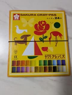 SAKURA クレパス 24色セットのサムネイル