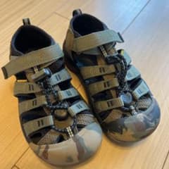 KEEN サンダル　18cmのサムネイル
