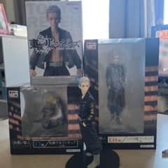 Tokyo Revengers Figures
