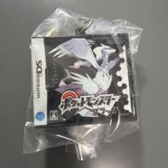 ポケモン パッケージ＆カートリッジキーホルダーコレクション ブラックのサムネイル