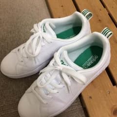 アディダス adidas スニーカー 24cmのサムネイル