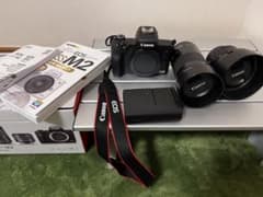 Canon EOS Kiss M2 ダブルズームキット ブラックのサムネイル