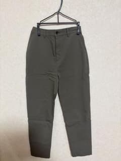 シンプル カジュアルパンツ カーキ系のサムネイル