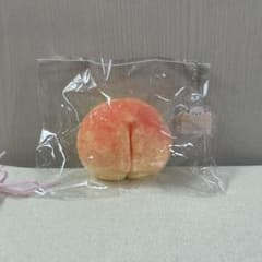 Snowcake handcraft スノーケーキハンドクラフト　桃　スクイーズのサムネイル