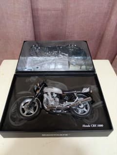 ミニチャンプス 1/12 ホンダ CBX1000のサムネイル