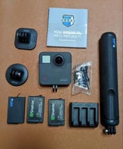 GoPro FUSION　予備バッテリー2つ付き　アクションカムのサムネイル