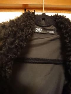 ZARAモコモコアウターのサムネイル