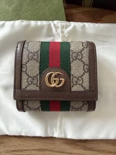 GUCCI GGモノグラム 三つ折り財布