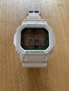 CASIO G-SHOCK DW-5600のサムネイル